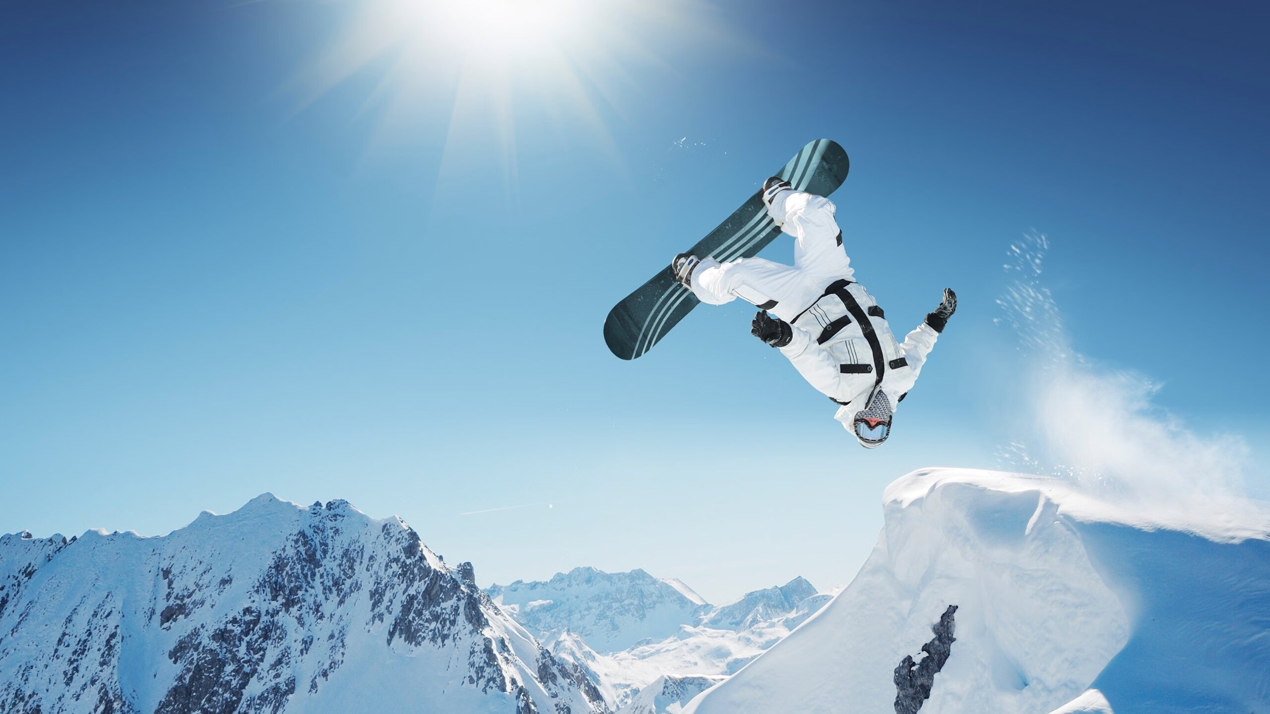 蛙泳技术结构分析：谁更高效？，蛙泳的基本技术有哪些